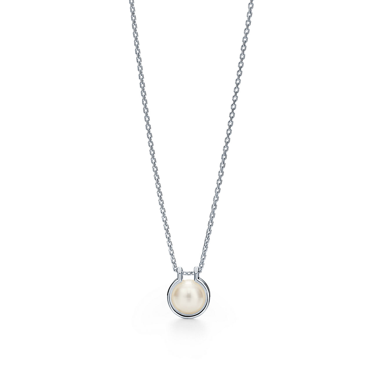 Freshwater Pearl Link Pendant in Sterling Silver, 16&ndash;18" in Sterling Silver