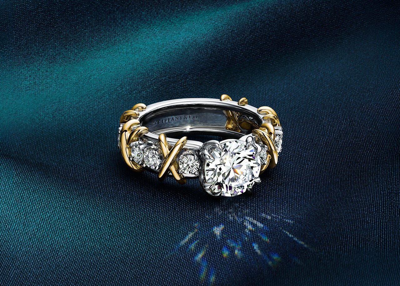 Introducing Sixteen Stone Solitaire Diamond Ring