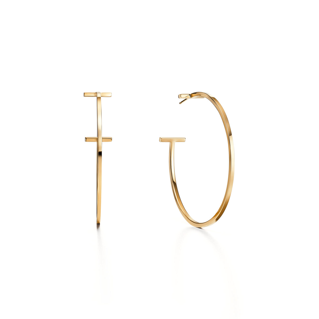 Wire Hoop Earrings in Yellow Gold