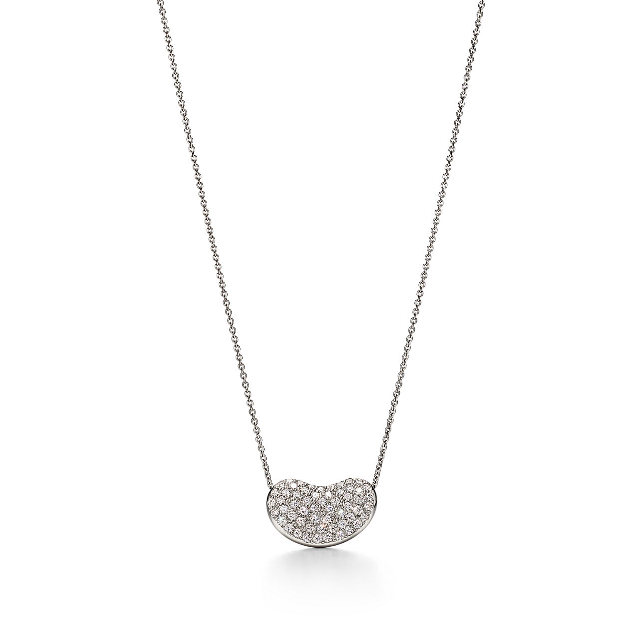 Bean design Pendant in Platinum with Pav&eacute; Diamonds, 18 mm