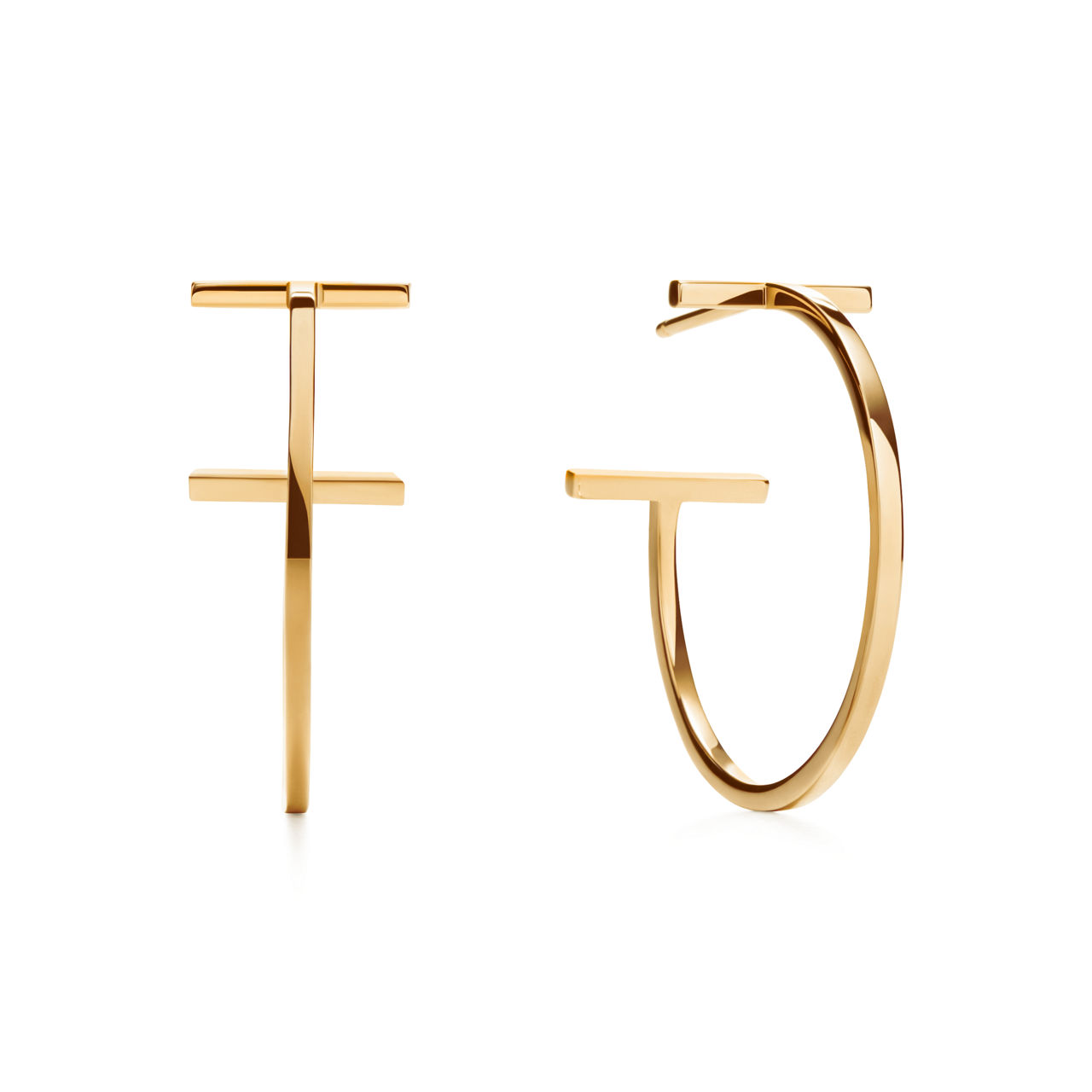 Hoop Earrings in Yellow Gold