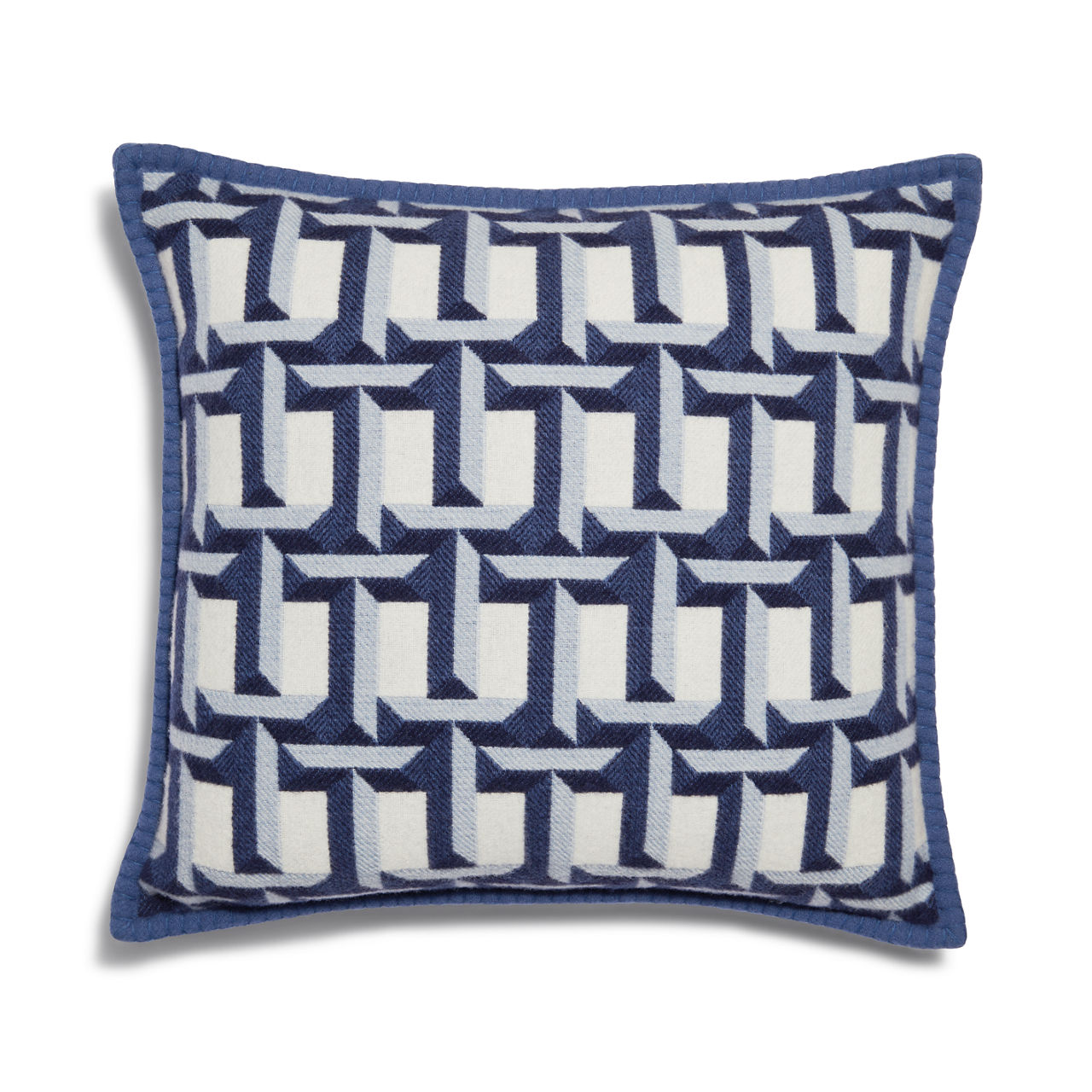 True Cushion in Tanzanite-coloured Wool and Cashmere
