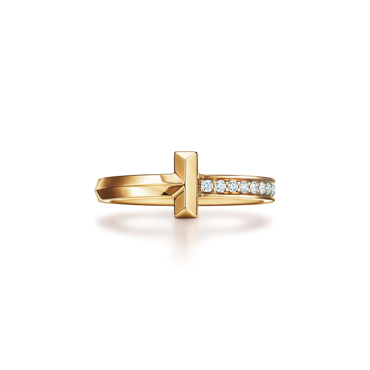 T1 Ring in Yellow Gold with Diamonds