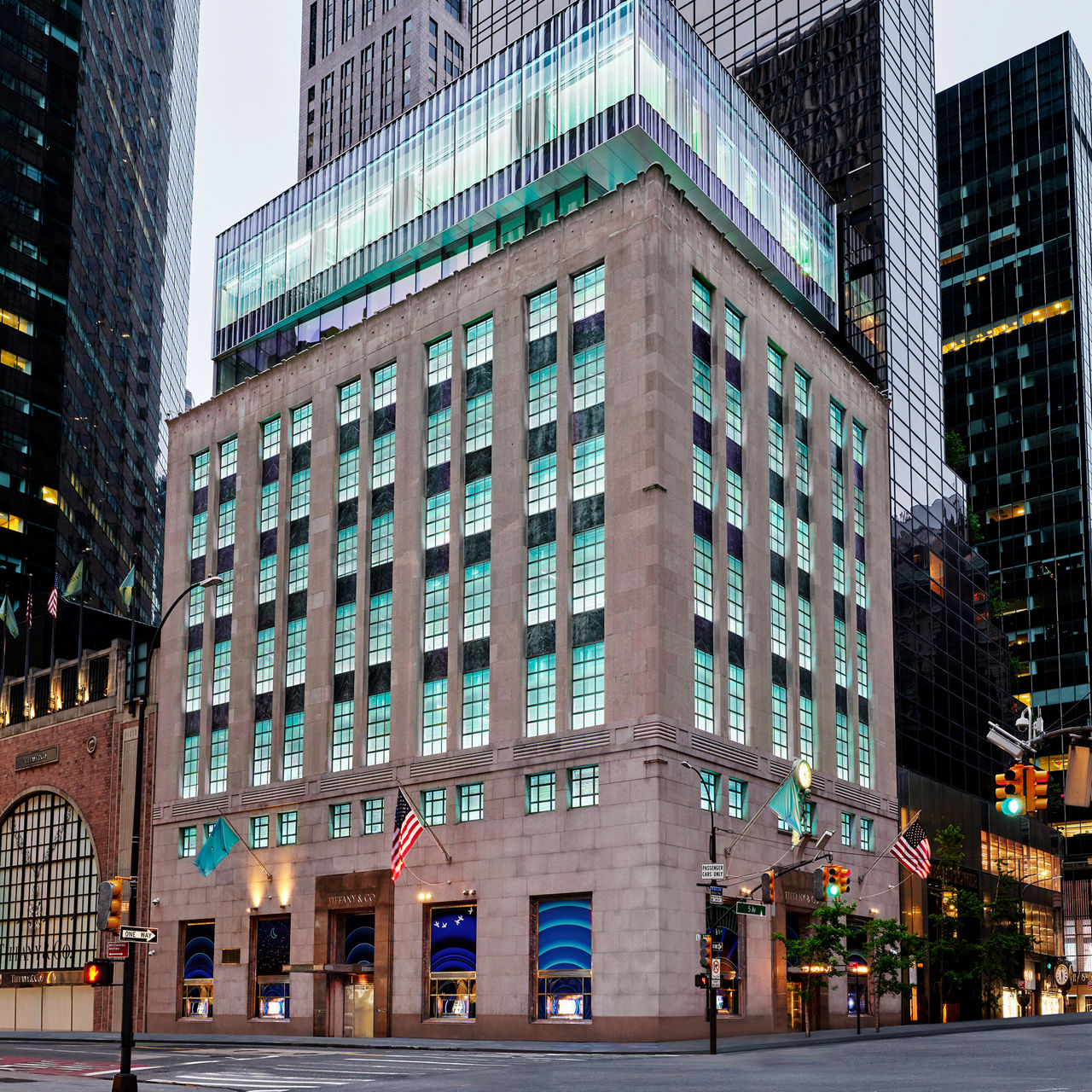 Explore The Landmark
