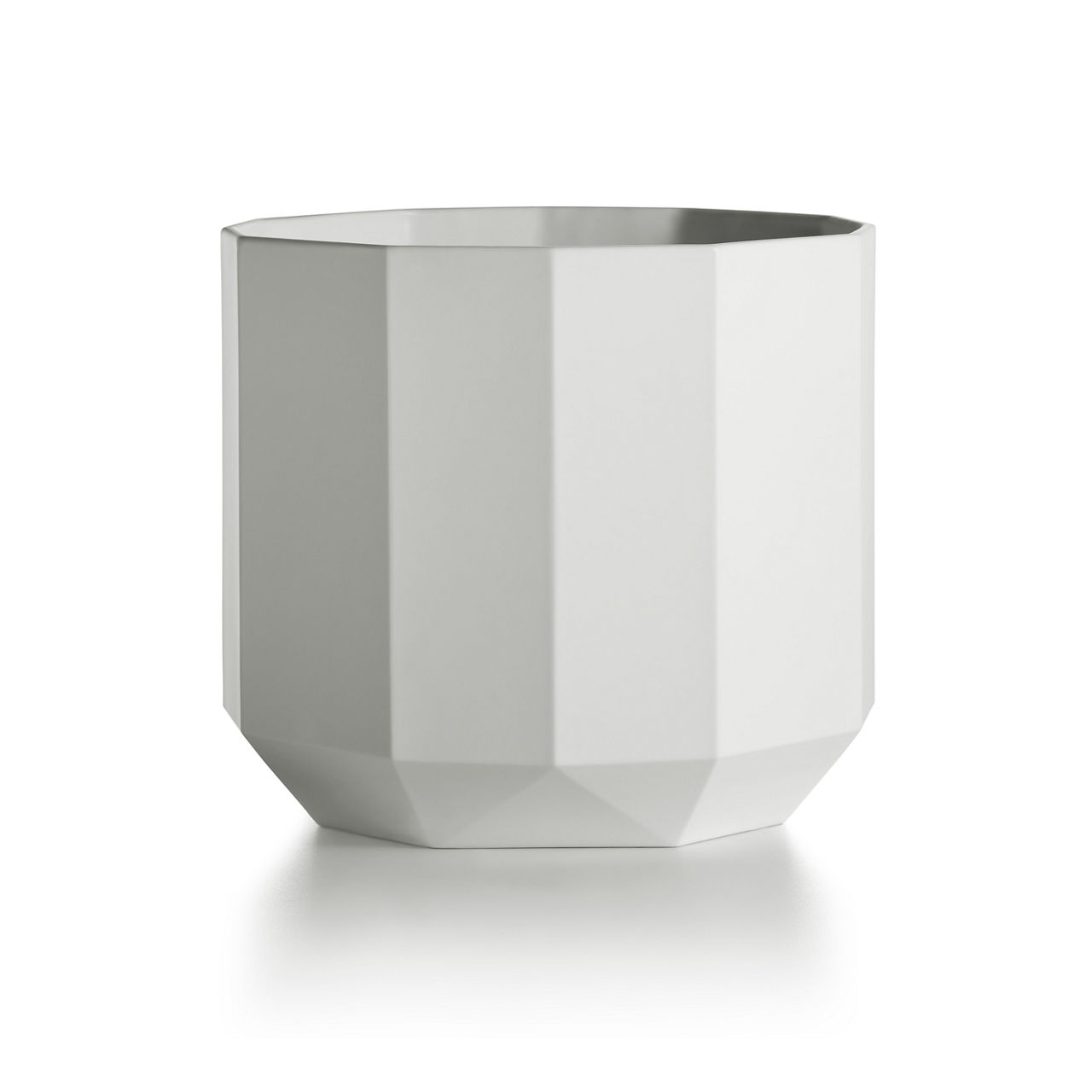 Medium Vase in Bone China
