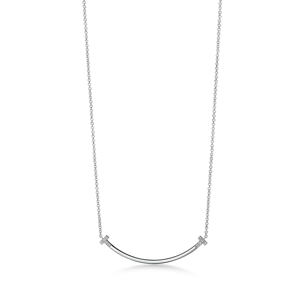 Smile Small Pendant in White Gold with Diamonds