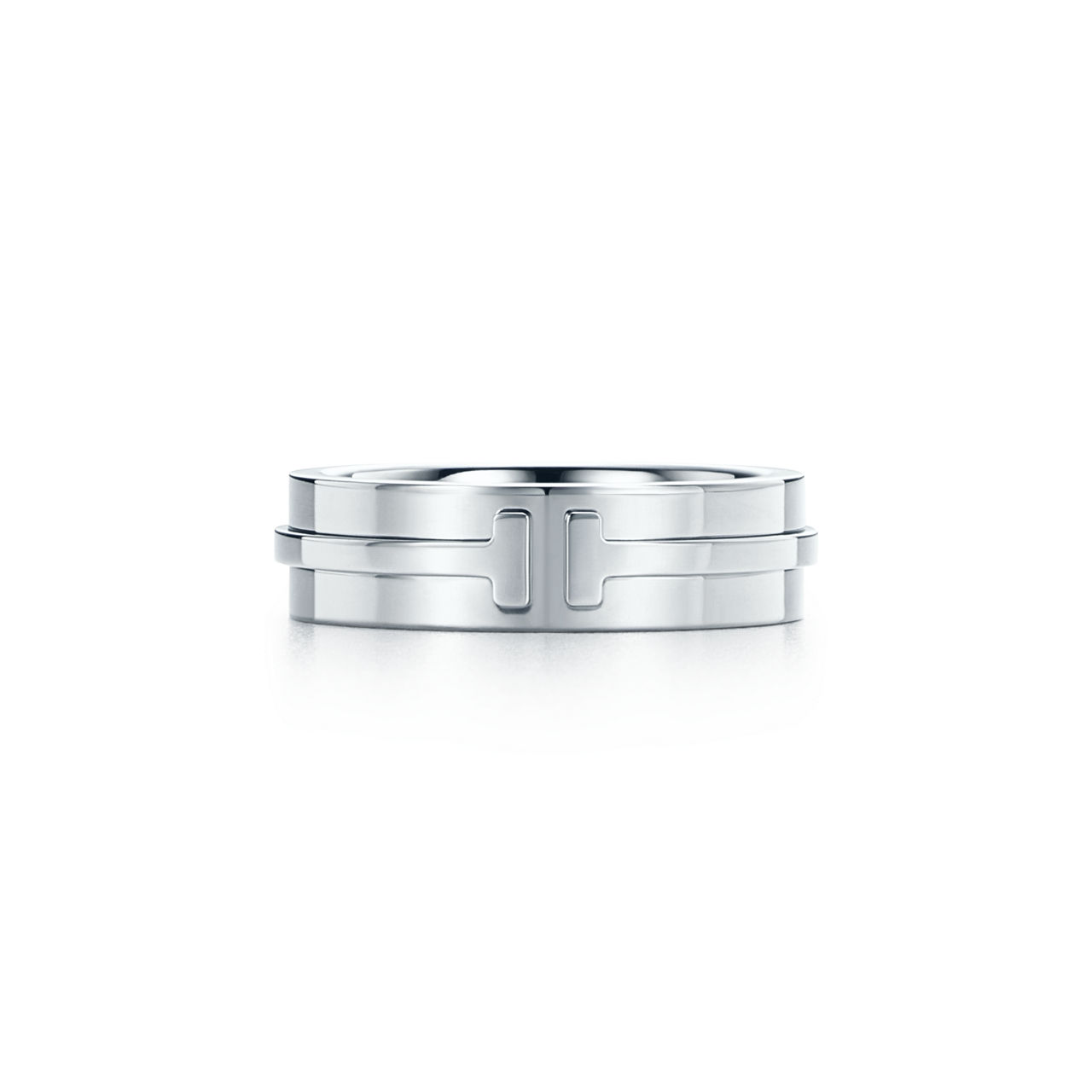 Wide Ring in White Gold