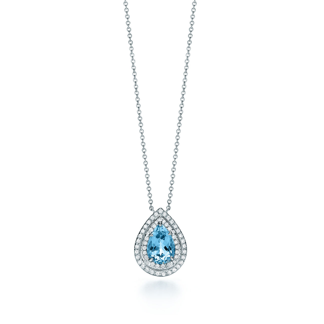 Pendant   in Platinum with an Aquamarine and Diamonds