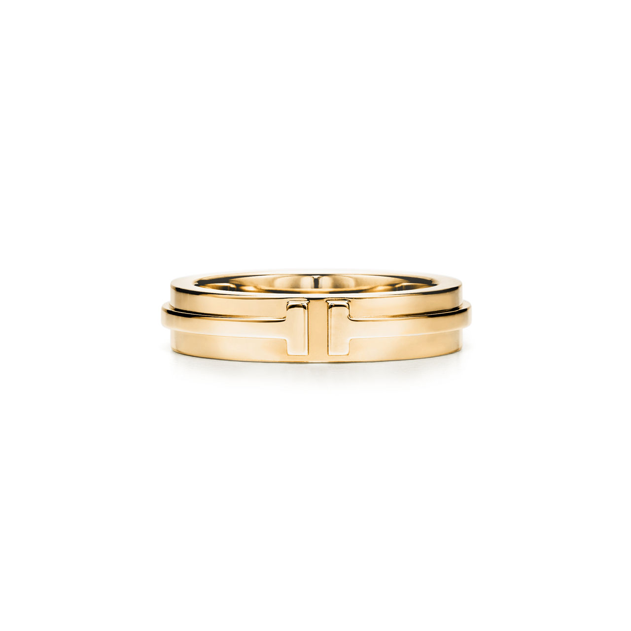 Narrow Ring in Yellow Gold